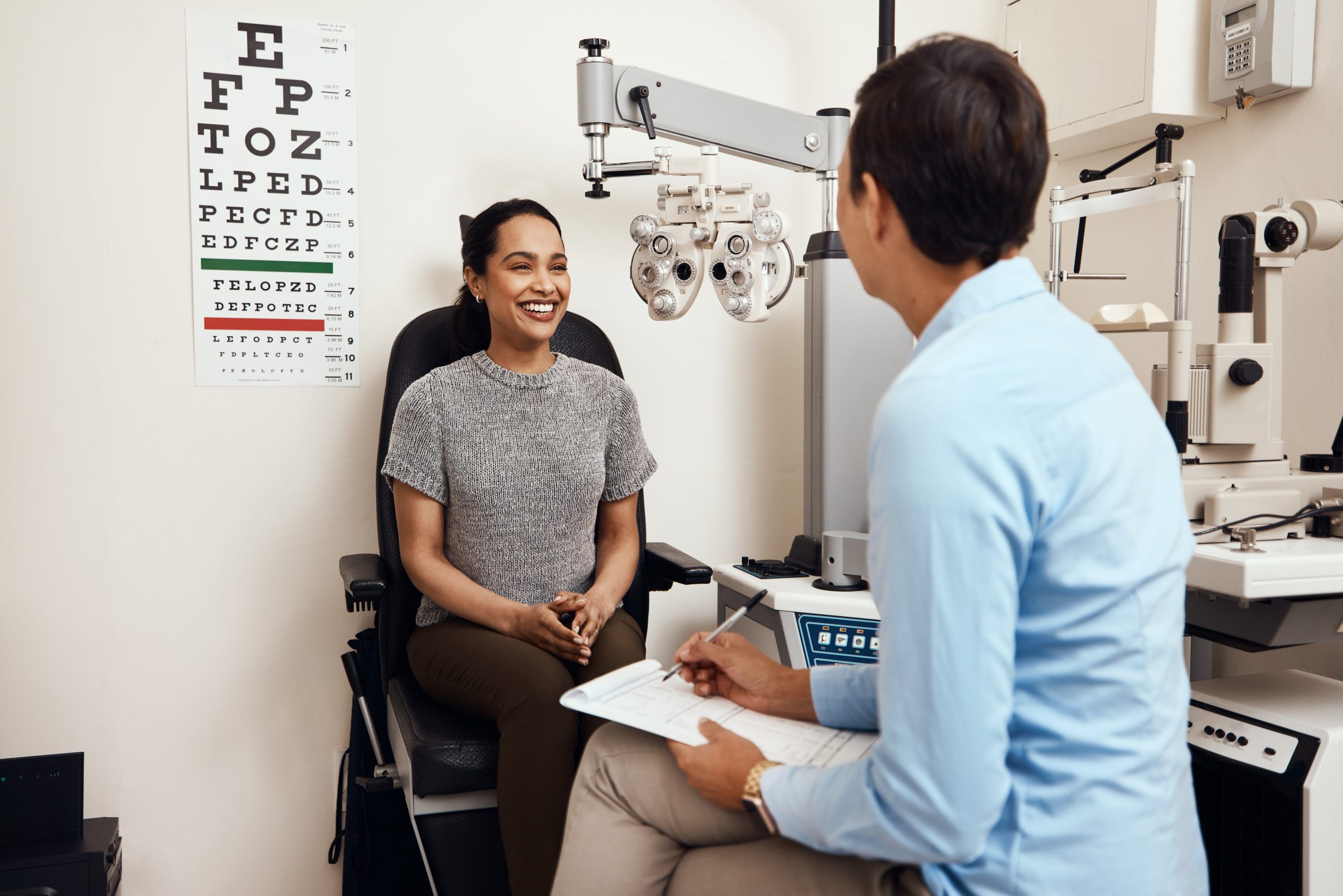 Dr. Joseph Schkolnick performing an eye exam